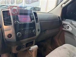 نيسان فرونتر